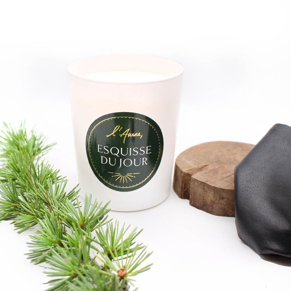 Bougie parfumée MAJESTÉ DE CUIR