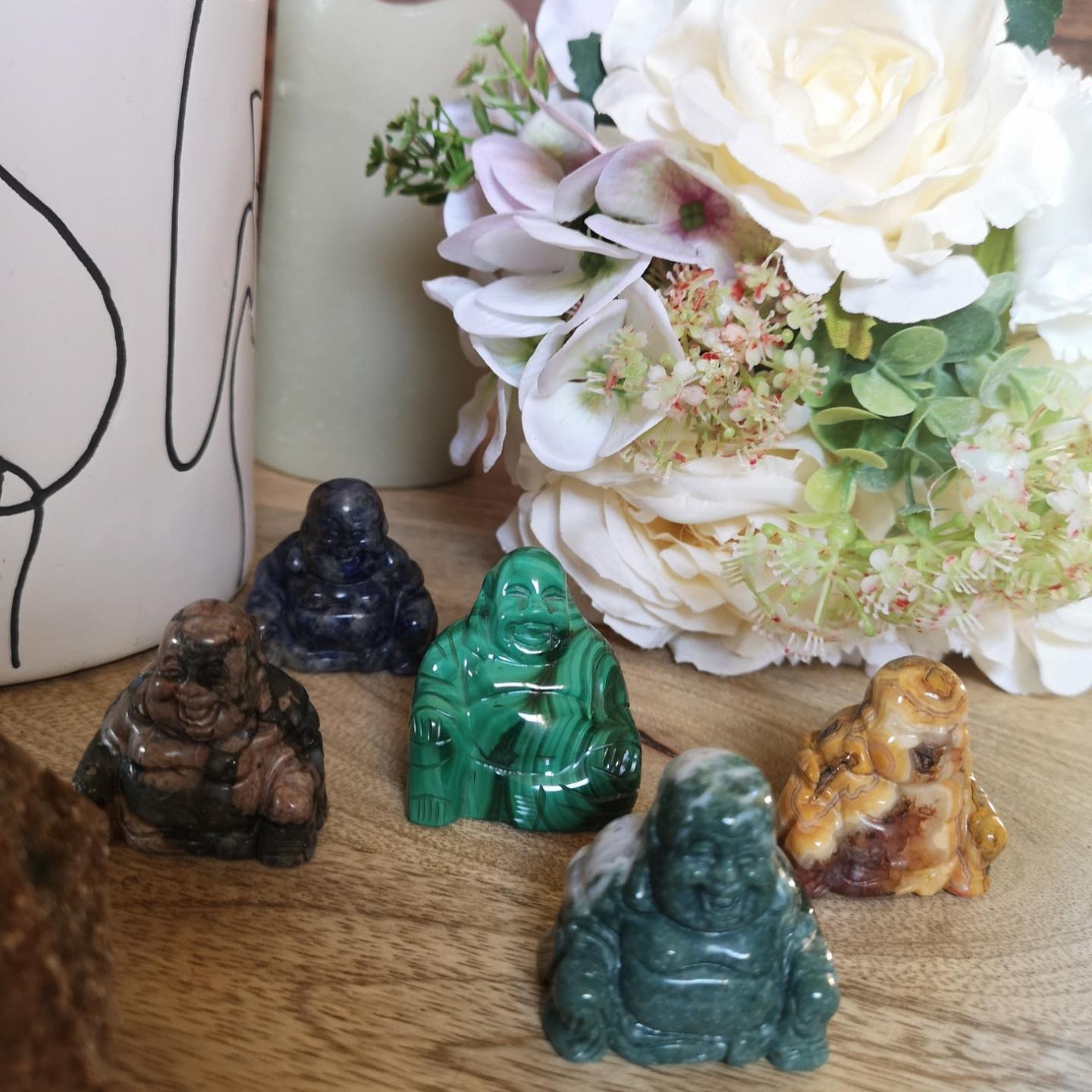 Statuette de Bouddha en malachite