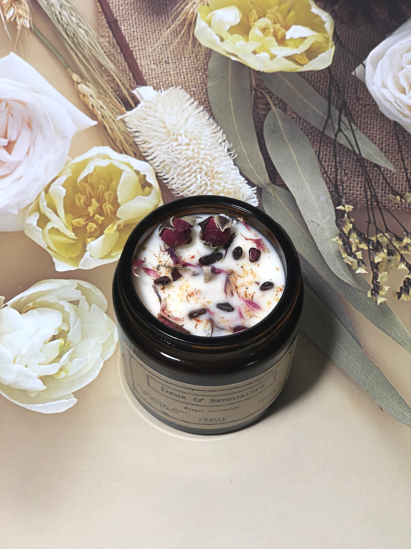 Bougie "Désir et Sensualité" Ylang-ylang, Musc et Gingembre, cristal de Grenat