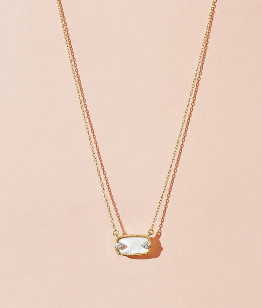 Collier Sangha — Nacre