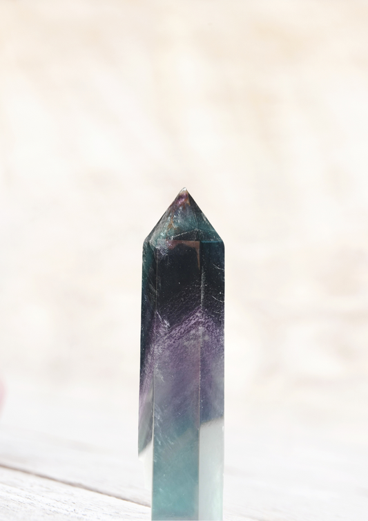 Pointes polies en fluorite arc-en-ciel