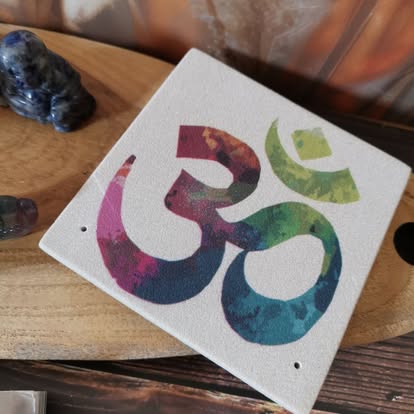 Brûle encens en grès « OM » ( « AUM »)