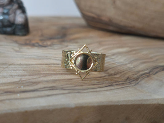 Celestial plum-garnet ring