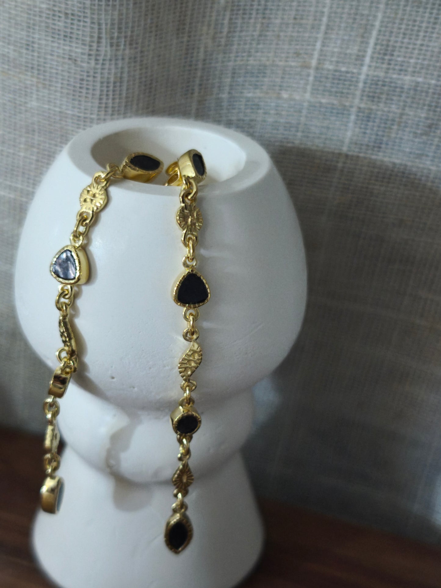 Boucles d’oreilles Macha — Onyx texturé