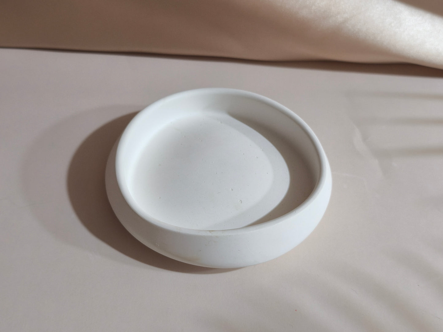 Plat asymétrique