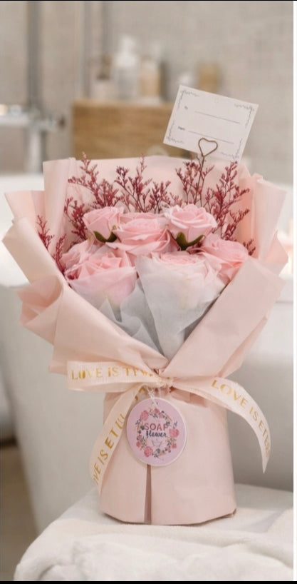 Bouquets de roses en savon  Élégance éternelle