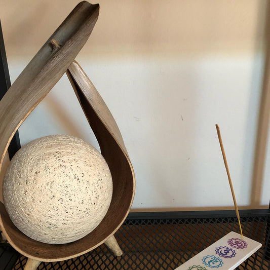 Lampe en noix de coco
