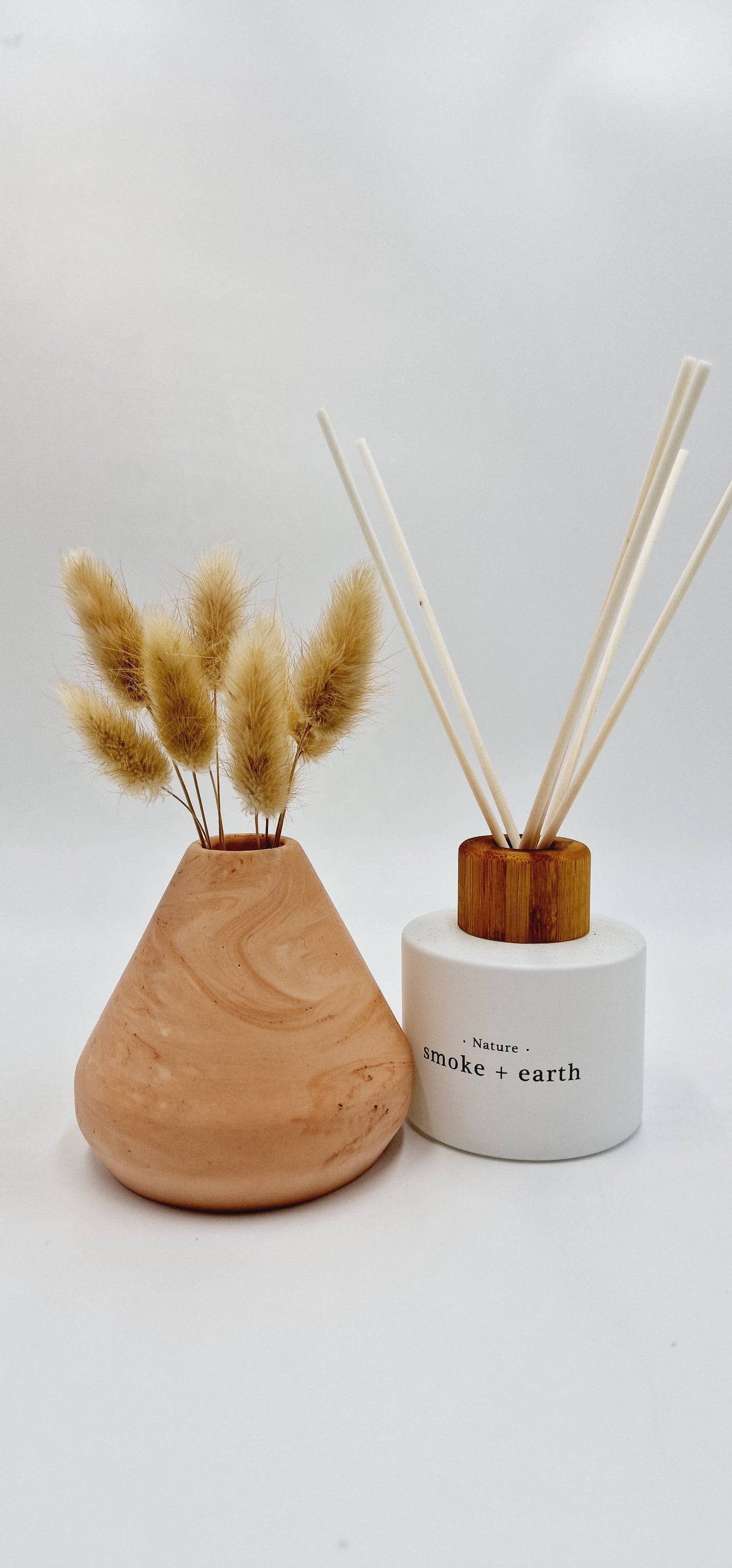 Vase orangé